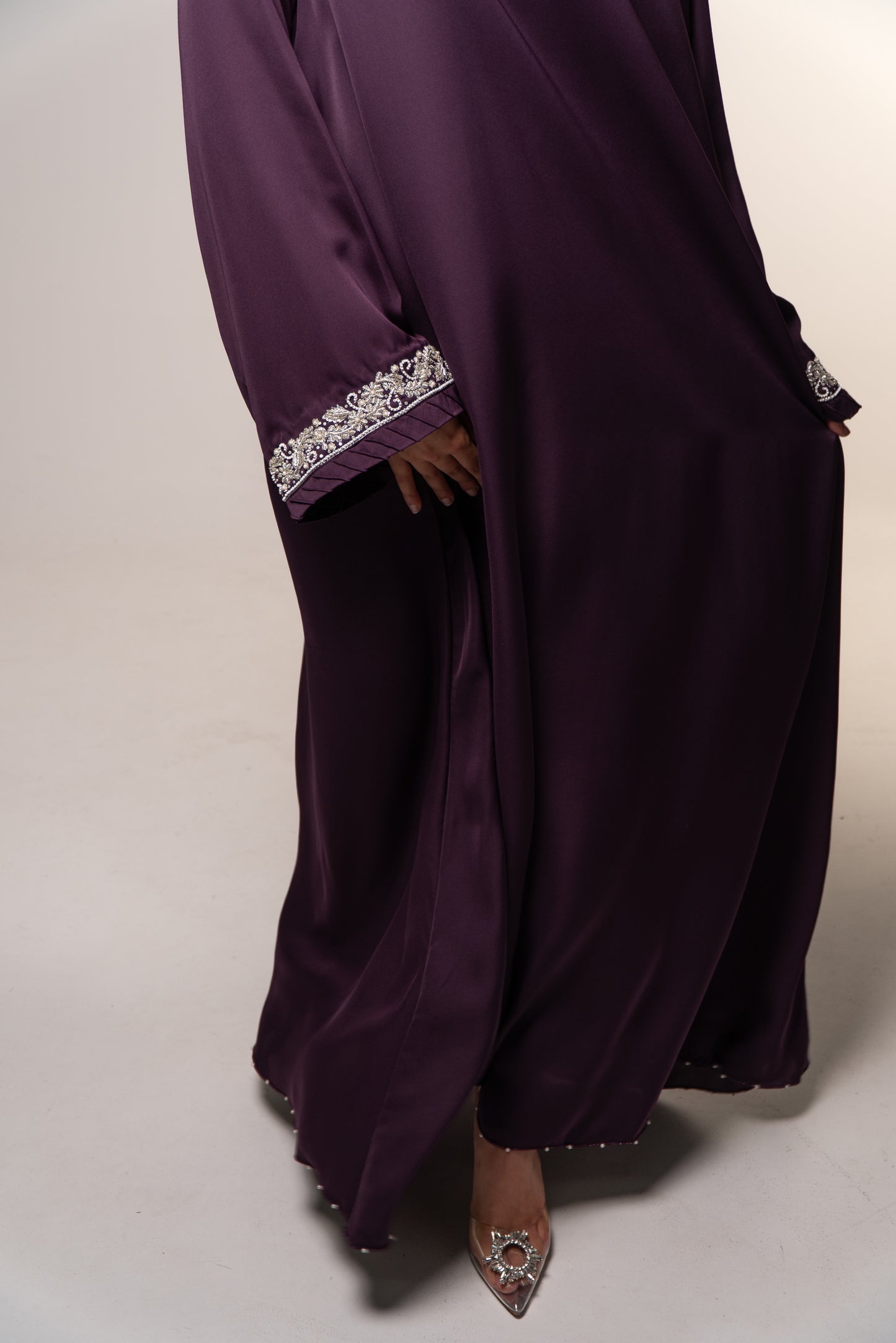 Amethyst Reverie – A Vision of Regal Grace