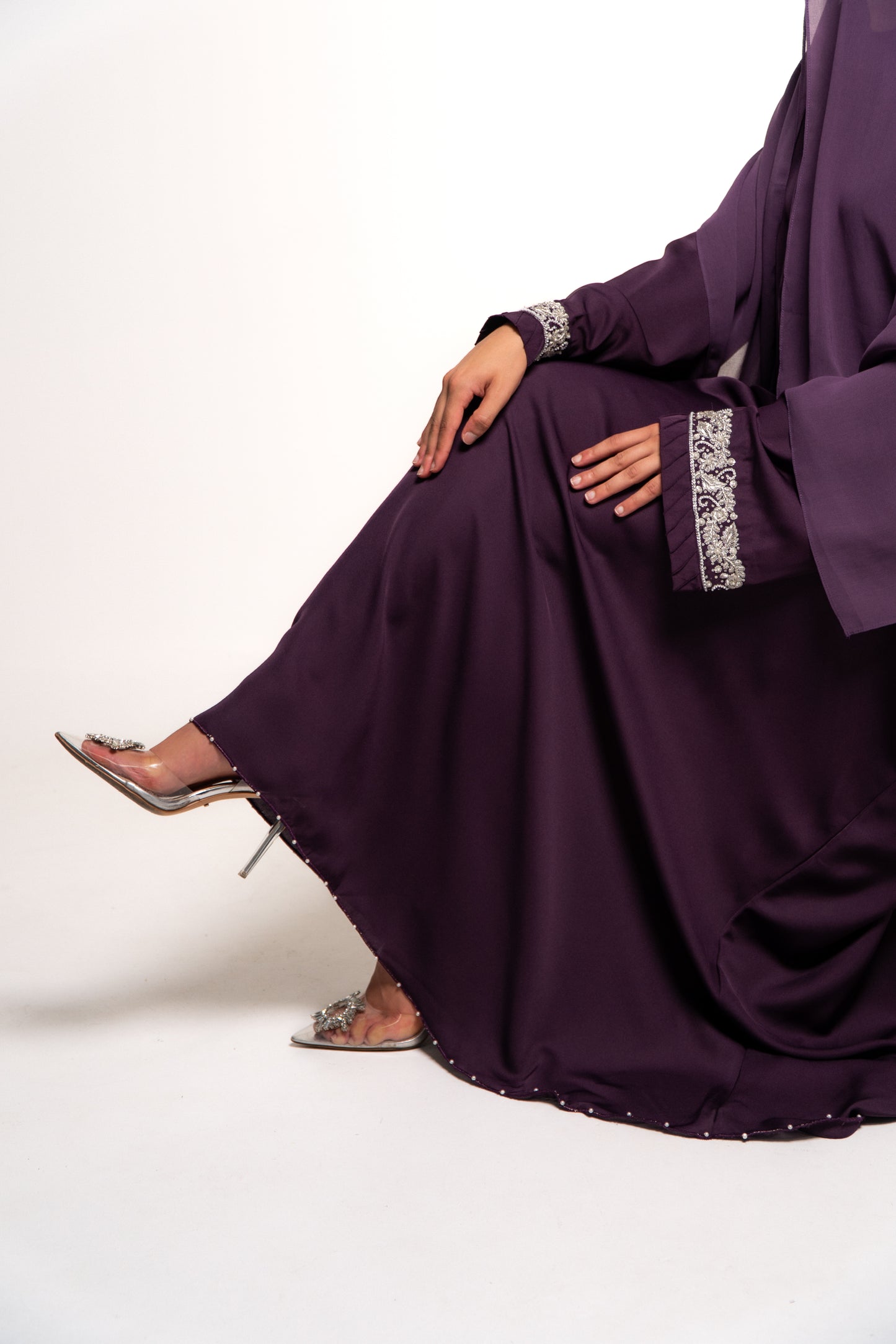 Amethyst Reverie – A Vision of Regal Grace