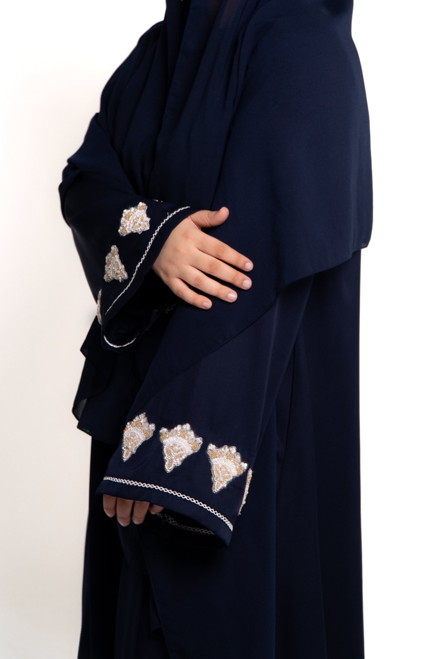 Midnight Dream – Vibrant & Stylish